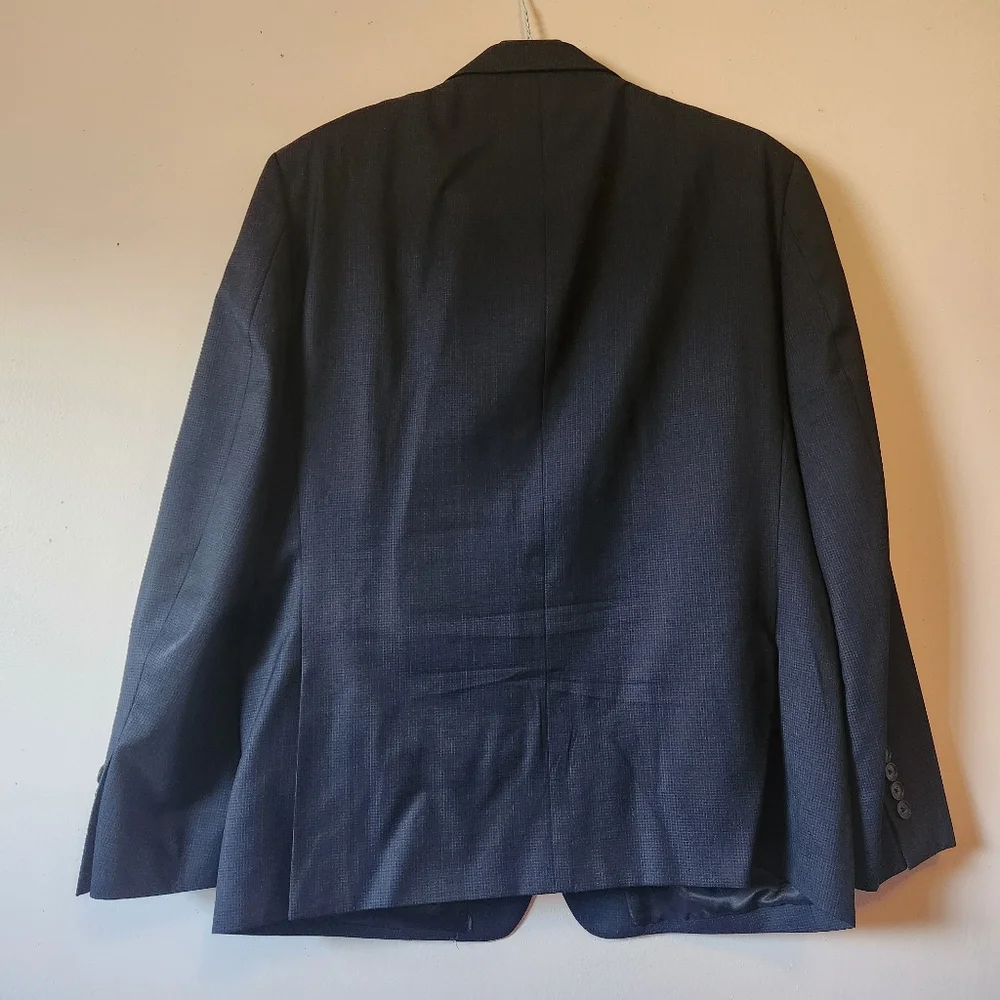Dkny Men's Blue Check 100% Wool Suit Size 42S EUC - Picture 3 of 10